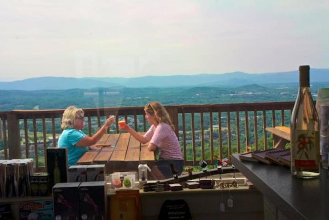 Wintergreen Mount Torry Furnace Exterior photo